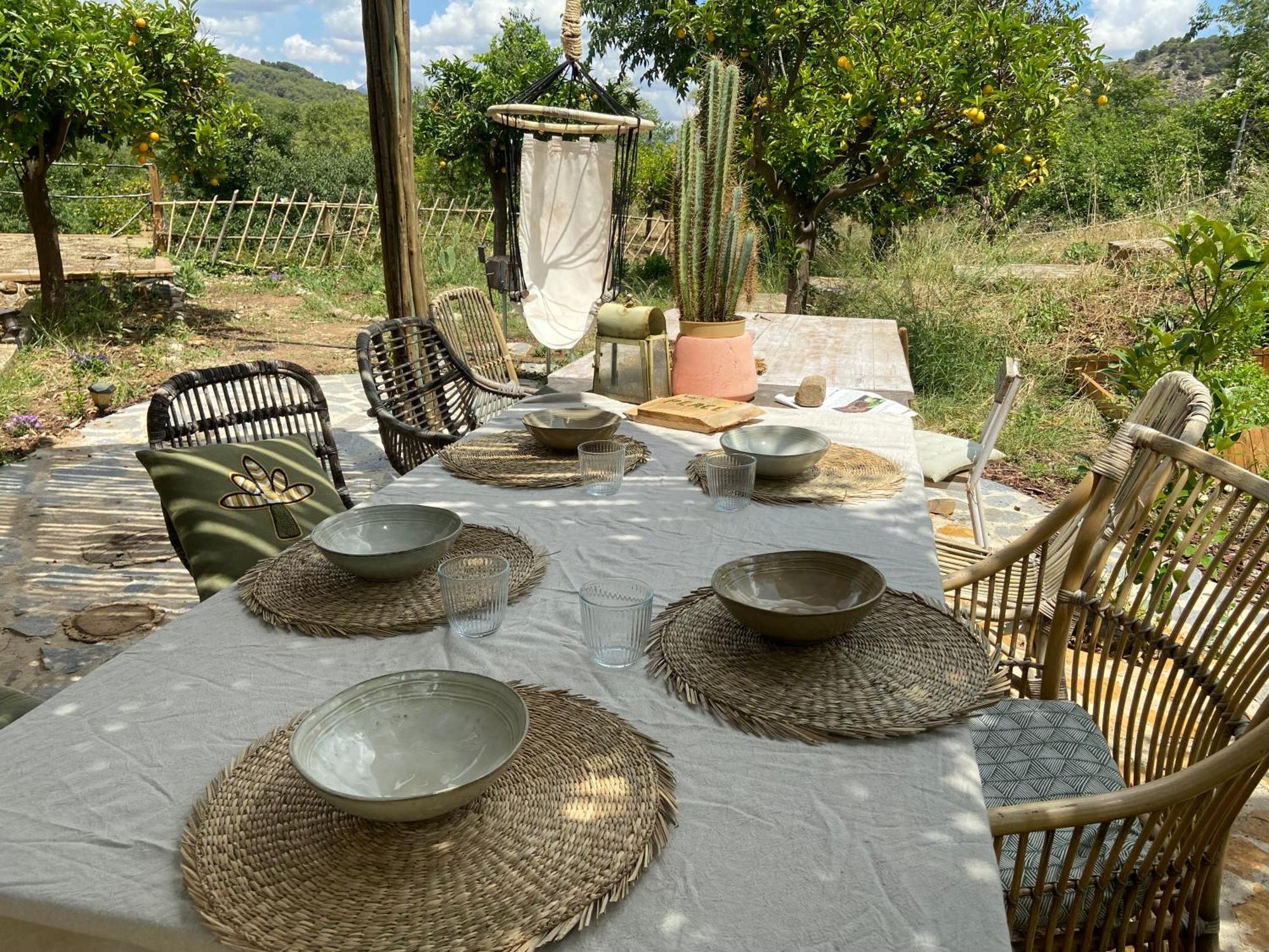 The4Elements Bed & Breakfast Monda Ngoại thất bức ảnh