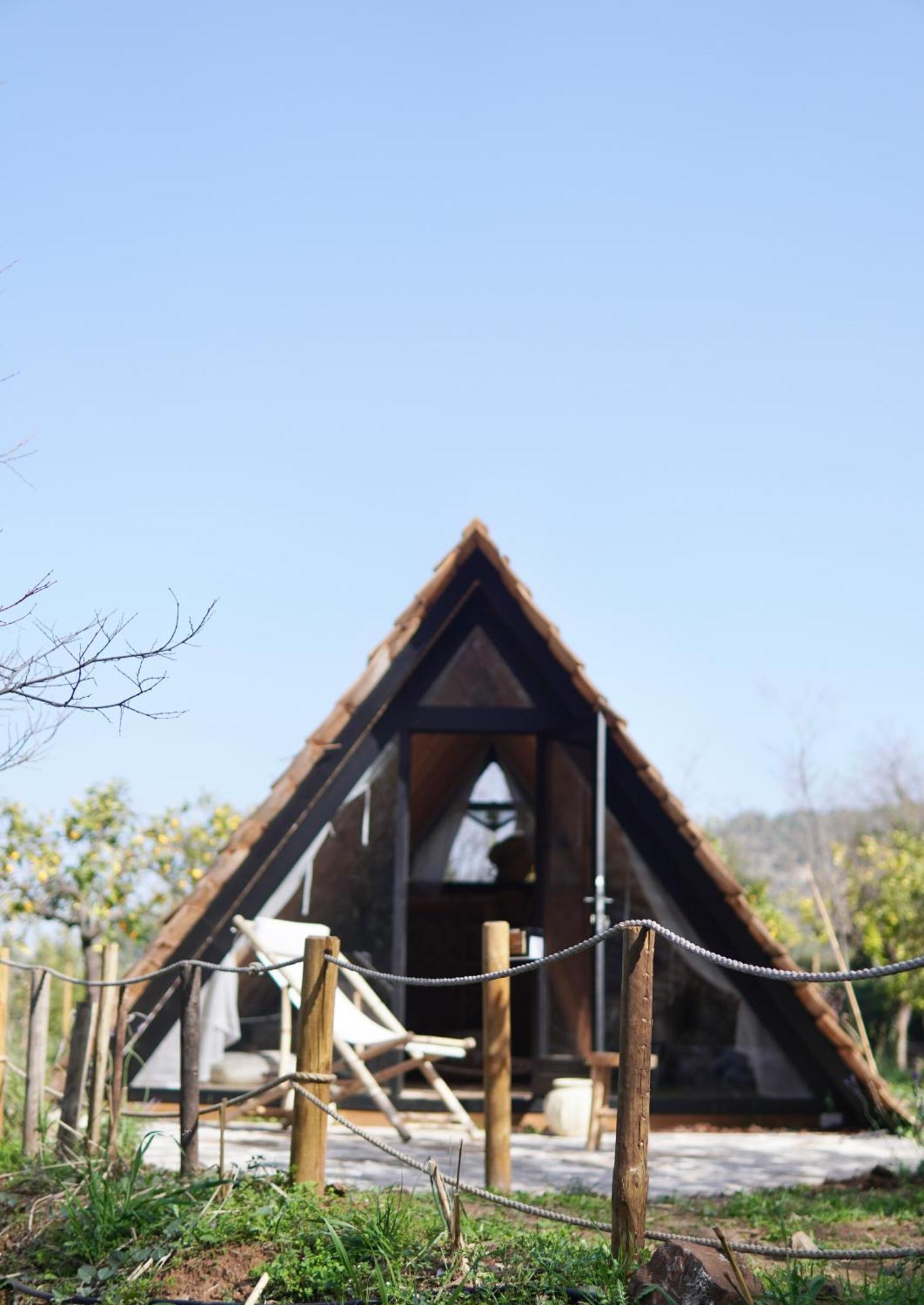 The4Elements Bed & Breakfast Monda Ngoại thất bức ảnh